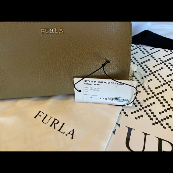 Furla Club Crossbody & Shoulder Bag - Picture 5 of 6